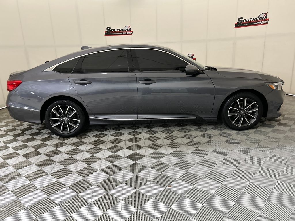 2022 Honda Accord EX-L photo 2