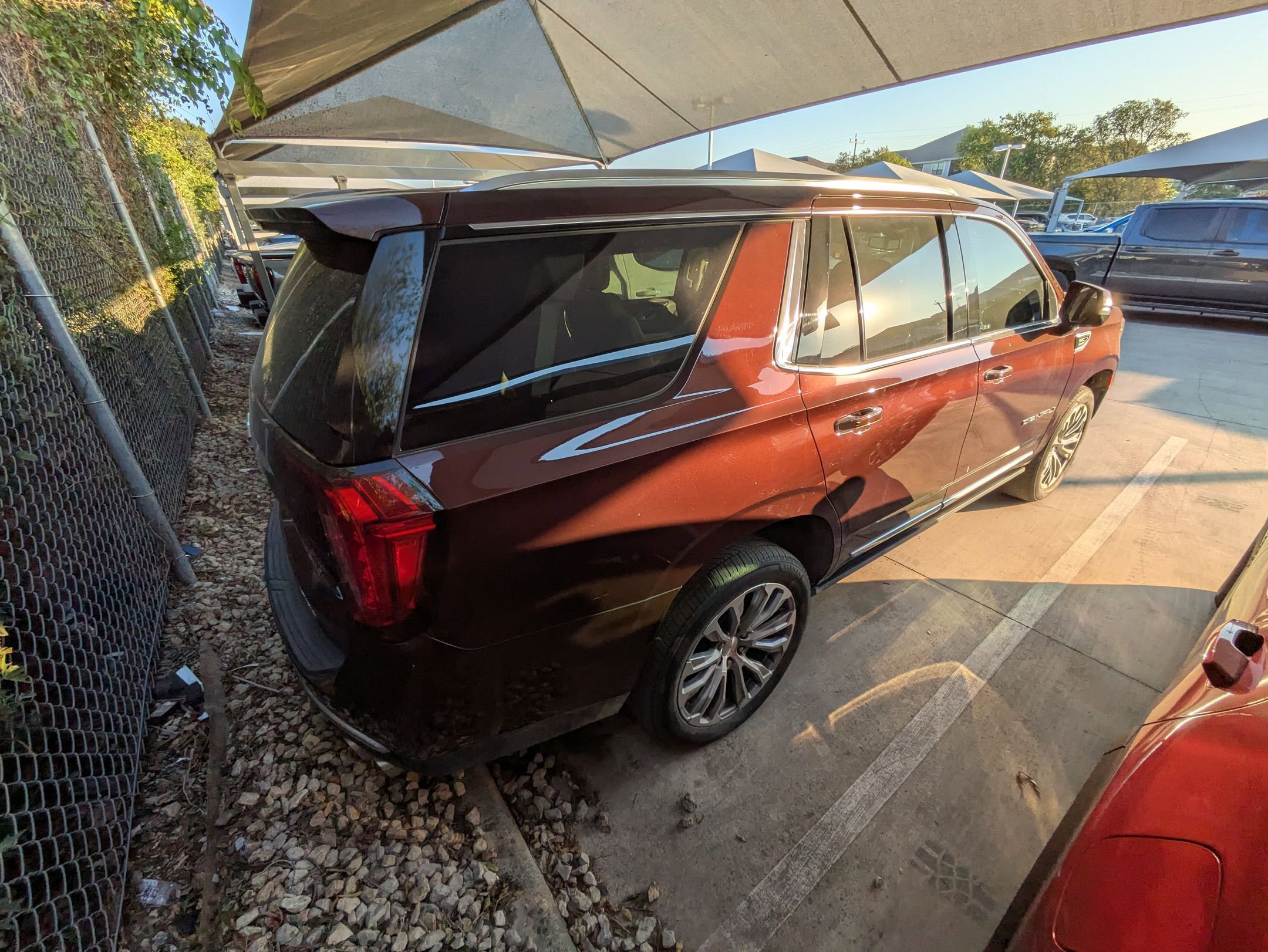 2022 Gmc Yukon Denali photo 3