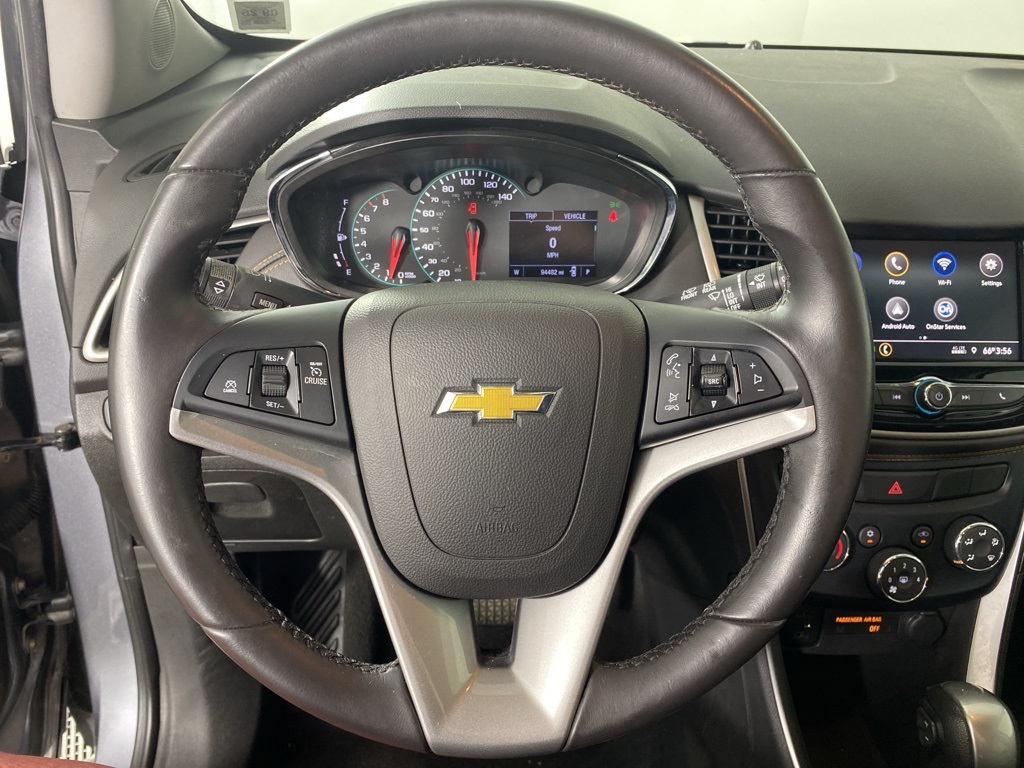 2020 Chevrolet Trax LT photo 13
