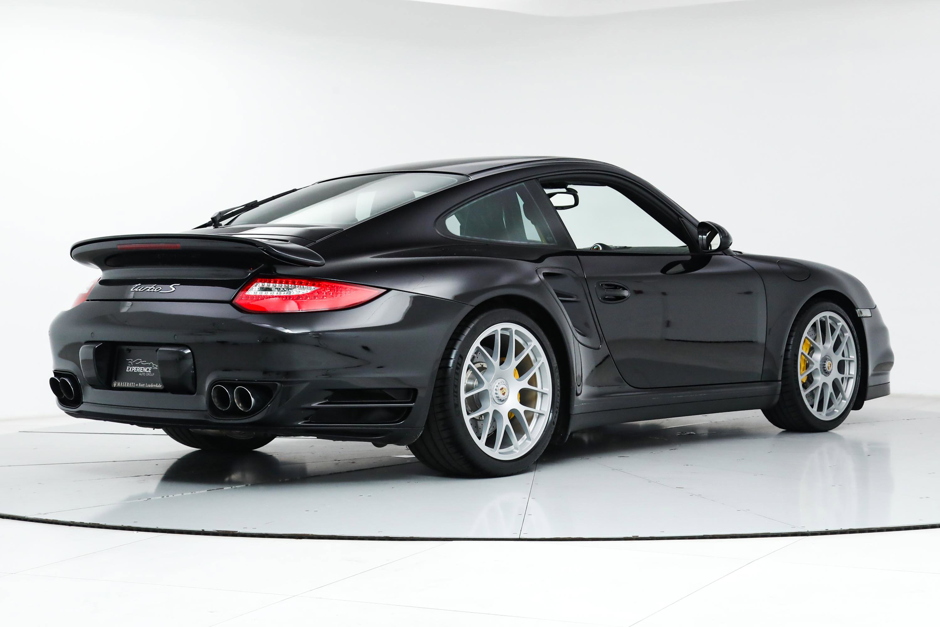 2012 Porsche 911 Turbo S photo 4