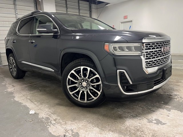 2021 GMC Acadia Denali's photo