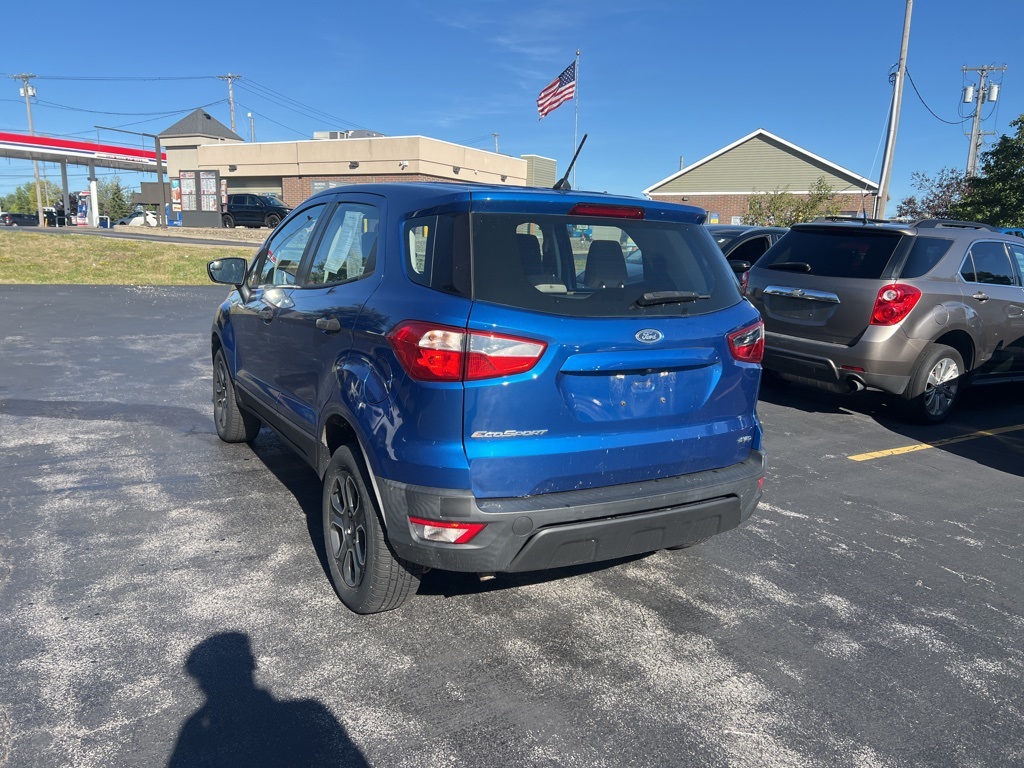 2018 Ford EcoSport S photo 2