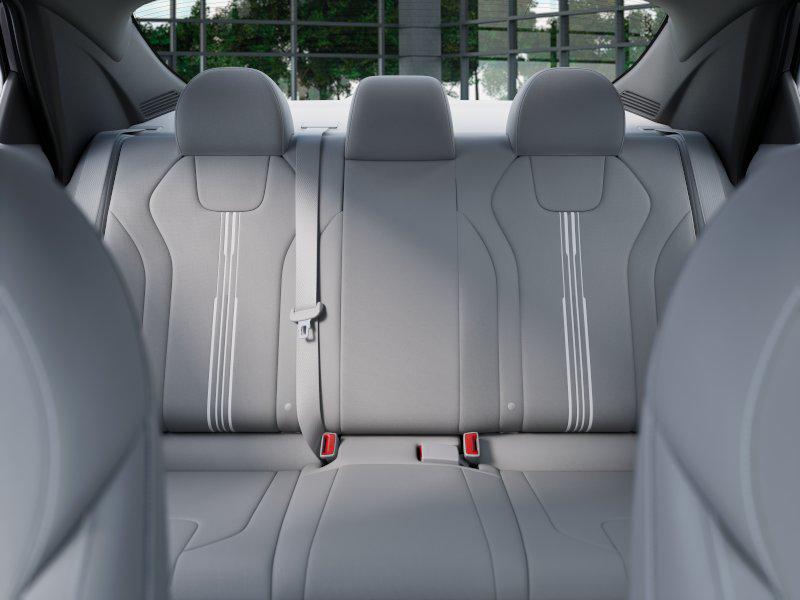 2025 Hyundai Elantra SEL Sport photo 11