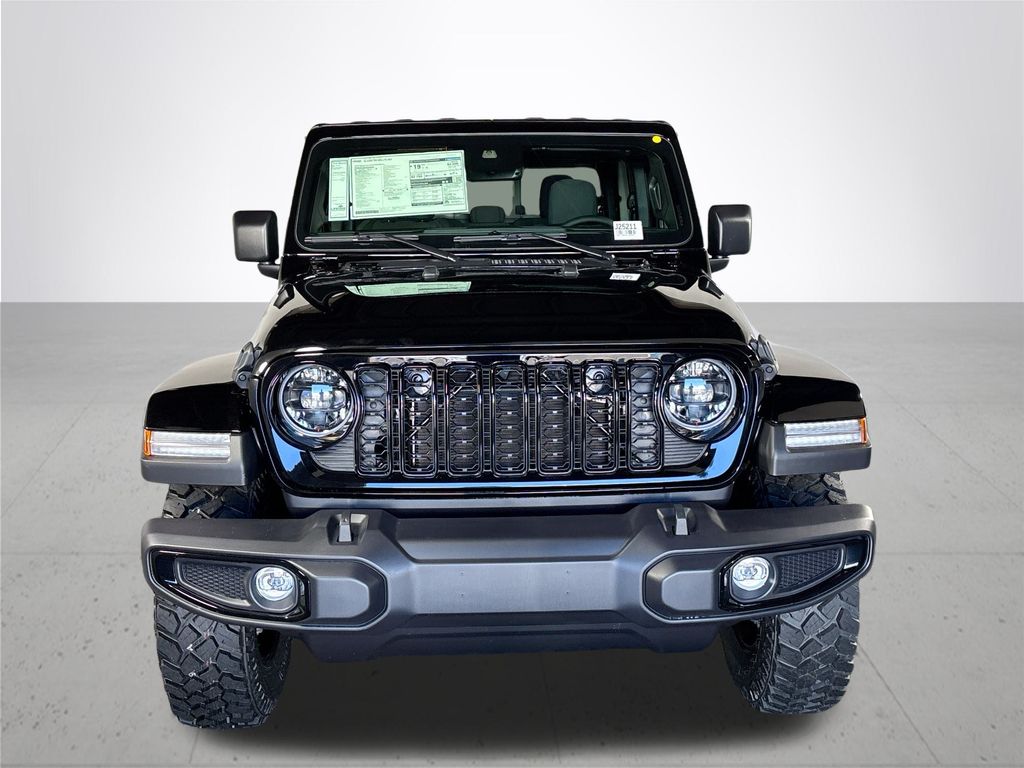 2025 Jeep Gladiator Willys photo 3