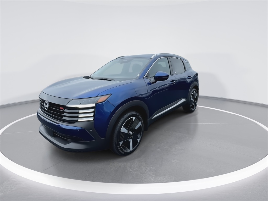 2025 Nissan Kicks SR photo 3