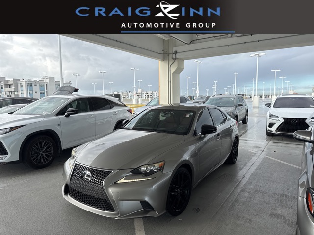 2015 Lexus IS 250's photo
