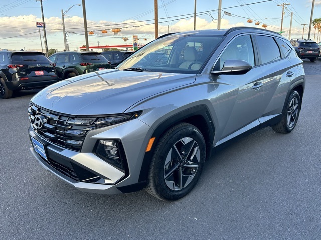 2025 Hyundai Tucson SEL Convenience photo 3