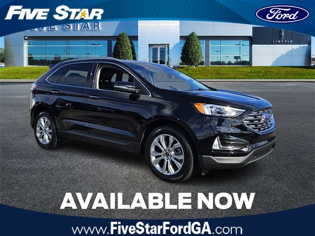 2024 Ford Edge Titanium's photo