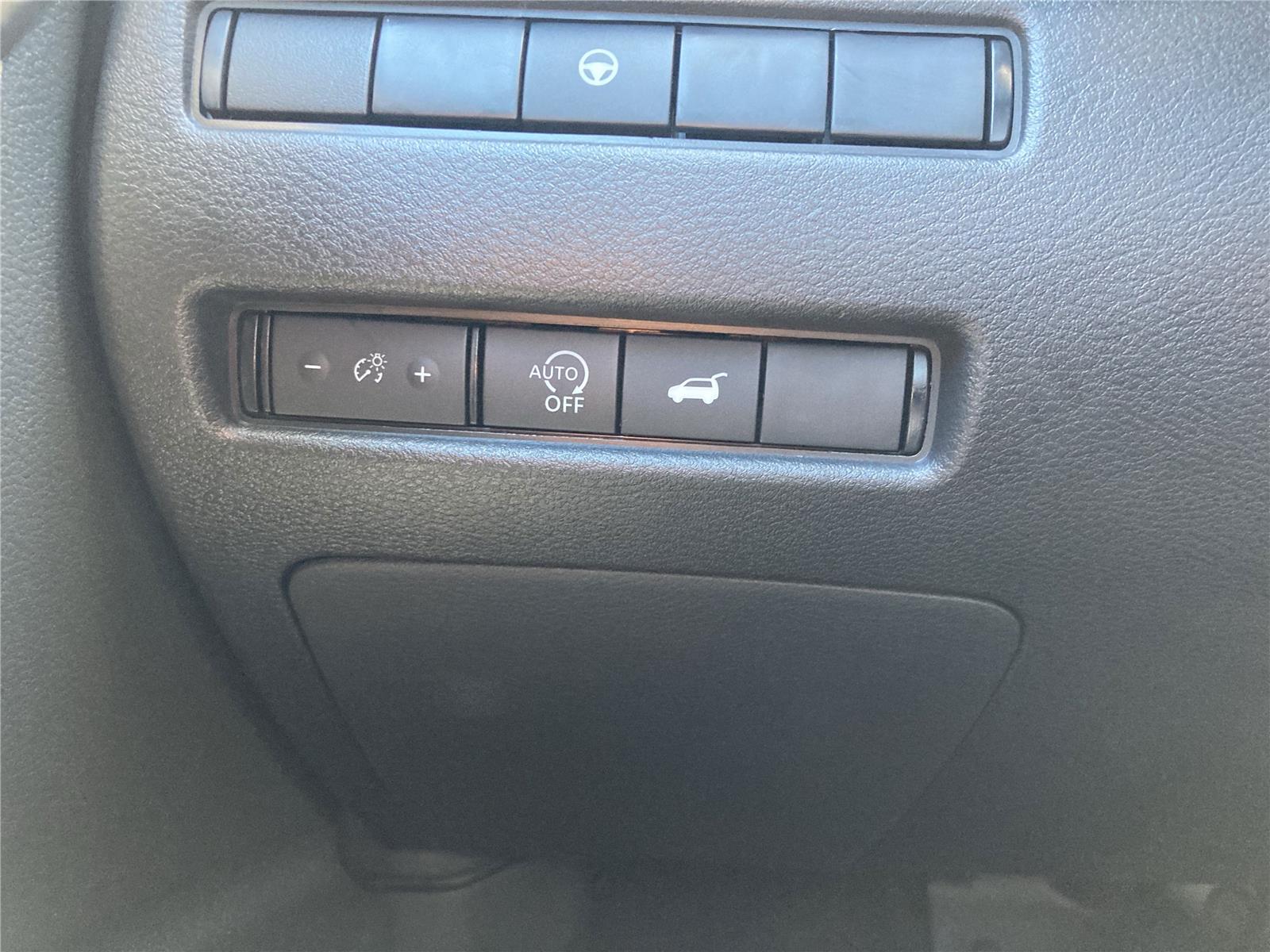 2026 Nissan Rogue SV photo 19