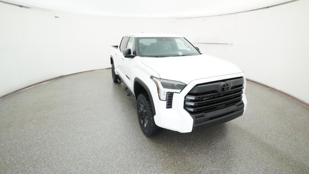 2025 Toyota Tundra SR5 CrewMax photo 27