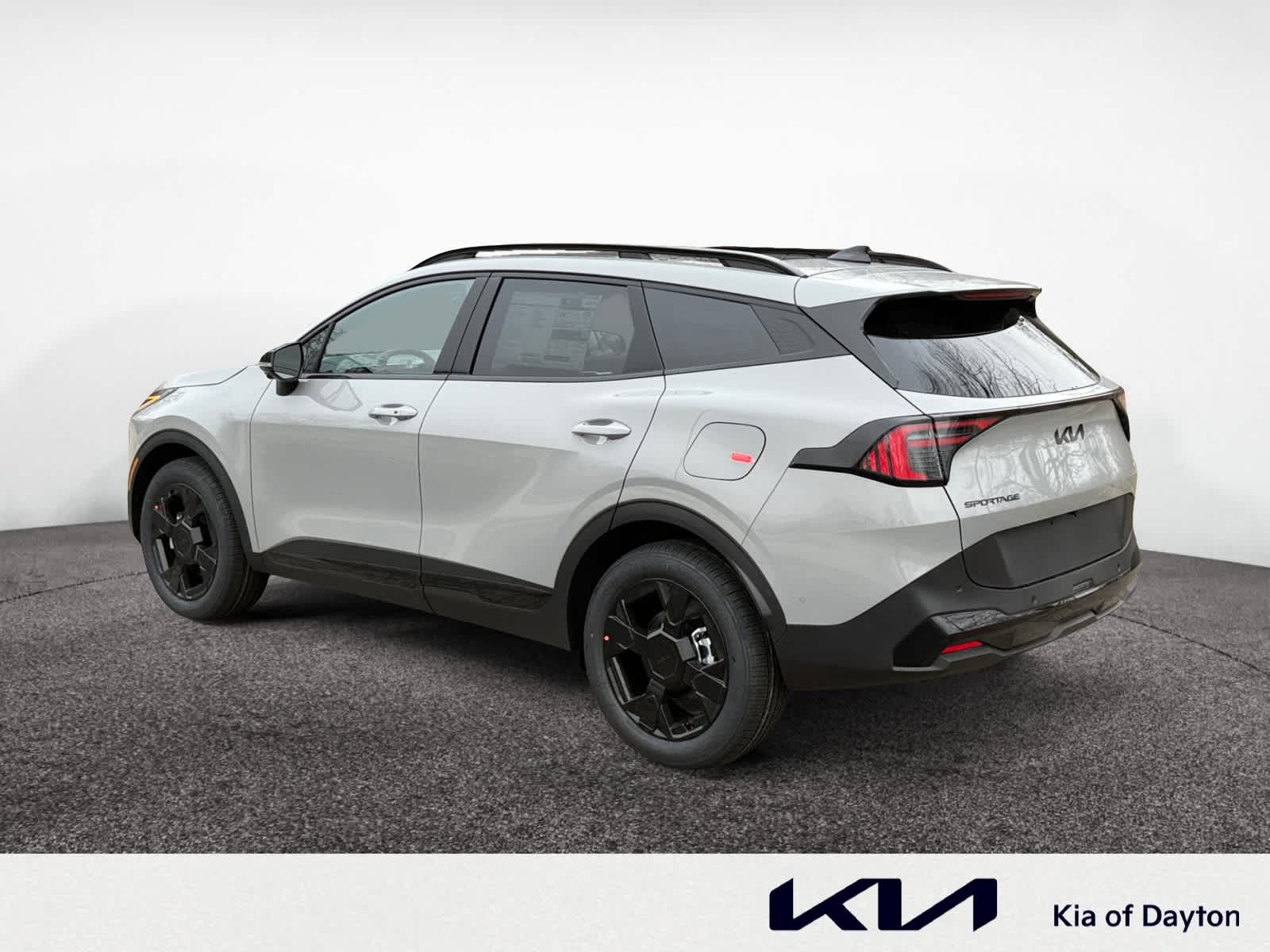 2026 Kia Sportage X-Line photo 2