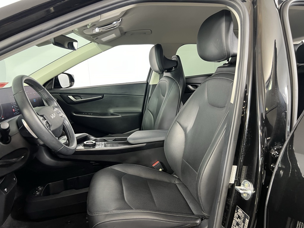 2022 Kia EV6 Light Wind GT-Line photo 17