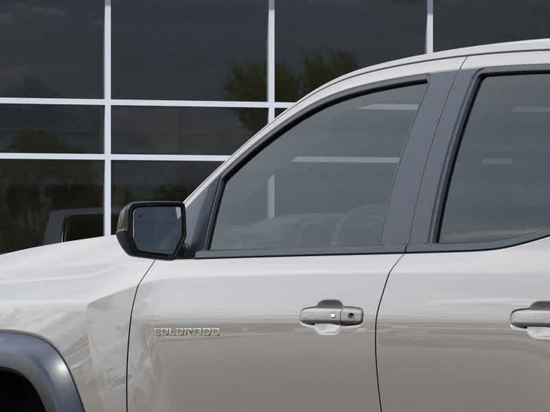2026 Chevrolet Colorado ZR2 photo 11