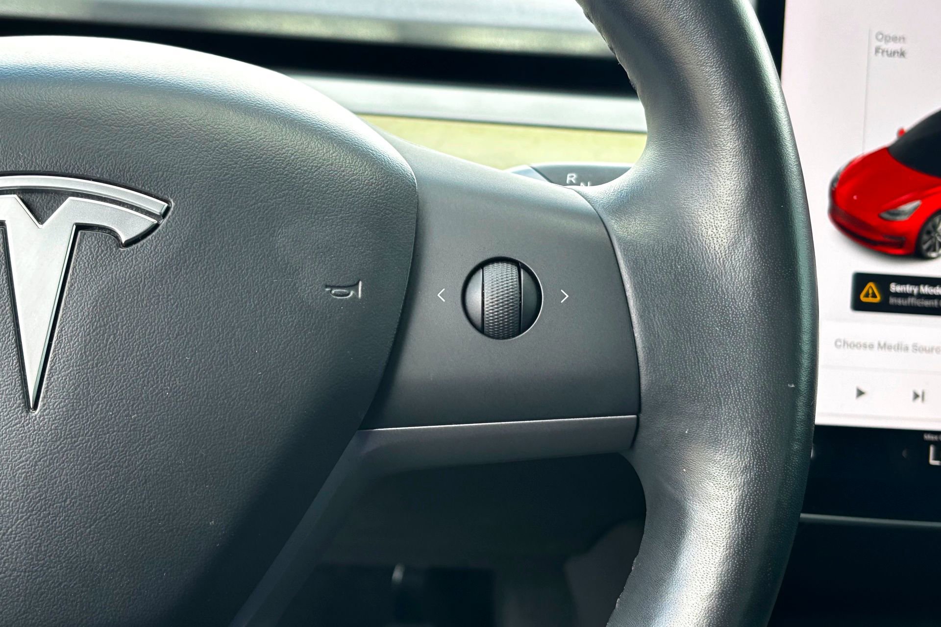 2018 Tesla Model 3 Long Range photo 12