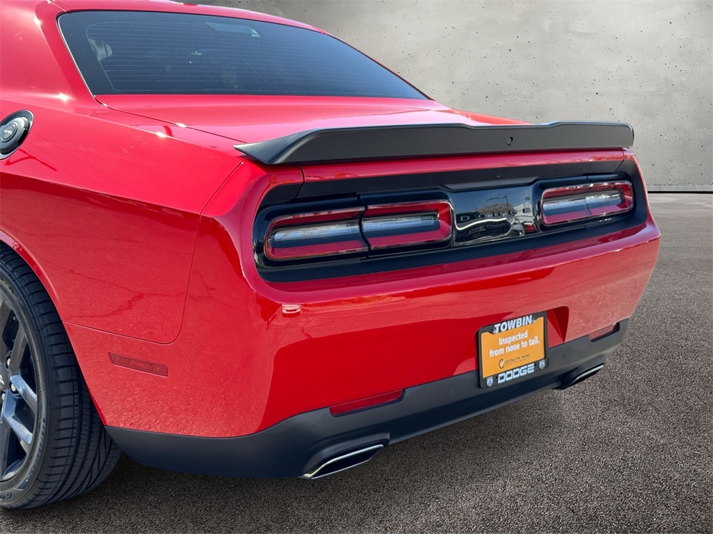 2023 Dodge Challenger GT photo 5