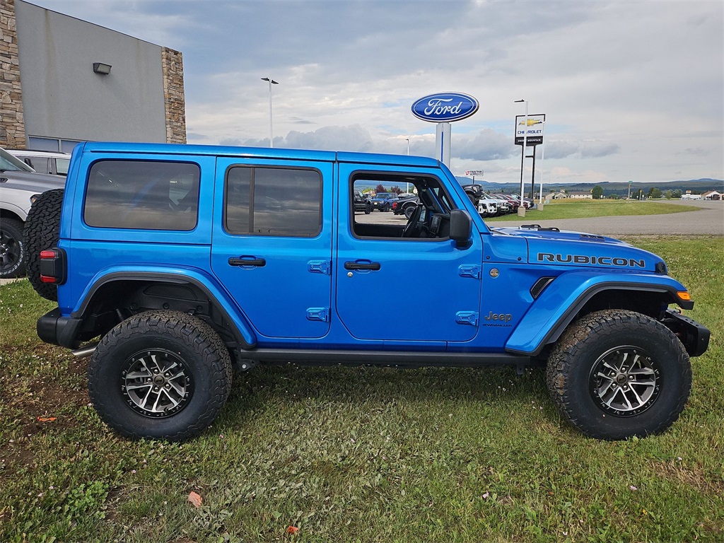 2024 Jeep Wrangler Rubicon 392 Sport photo 7