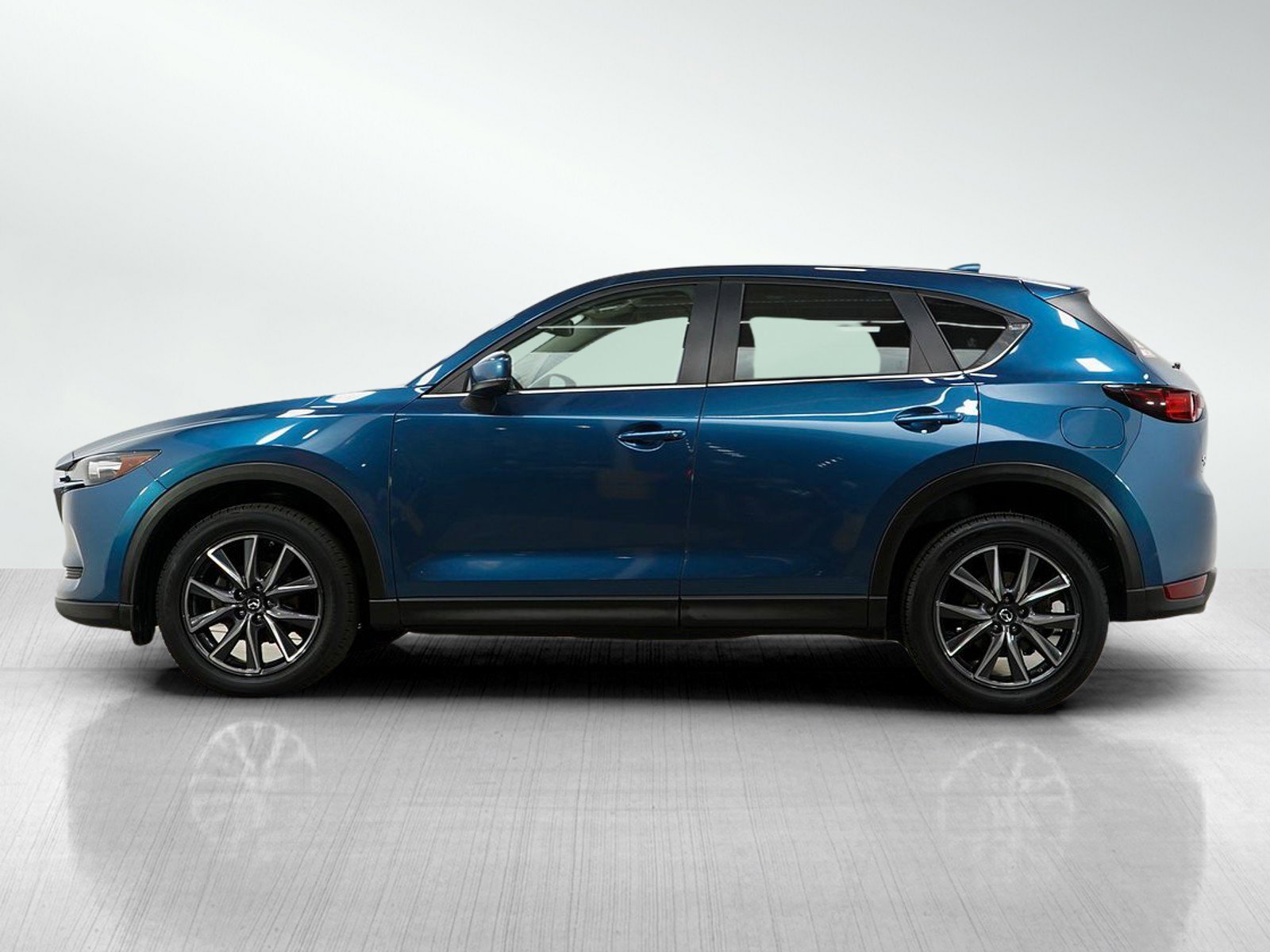 Used 2018 Mazda CX-5 Touring with VIN JM3KFBCM5J0303429 for sale in Burnsville, Minnesota