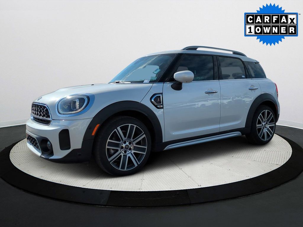 2024 MINI Countryman S's photo