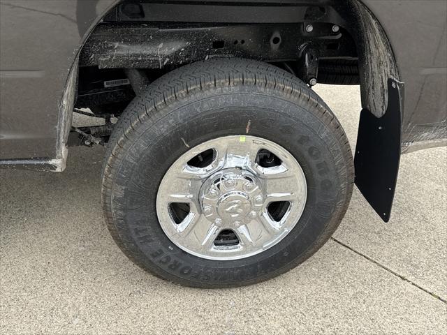 2025 Ram 2500 Tradesman photo 17
