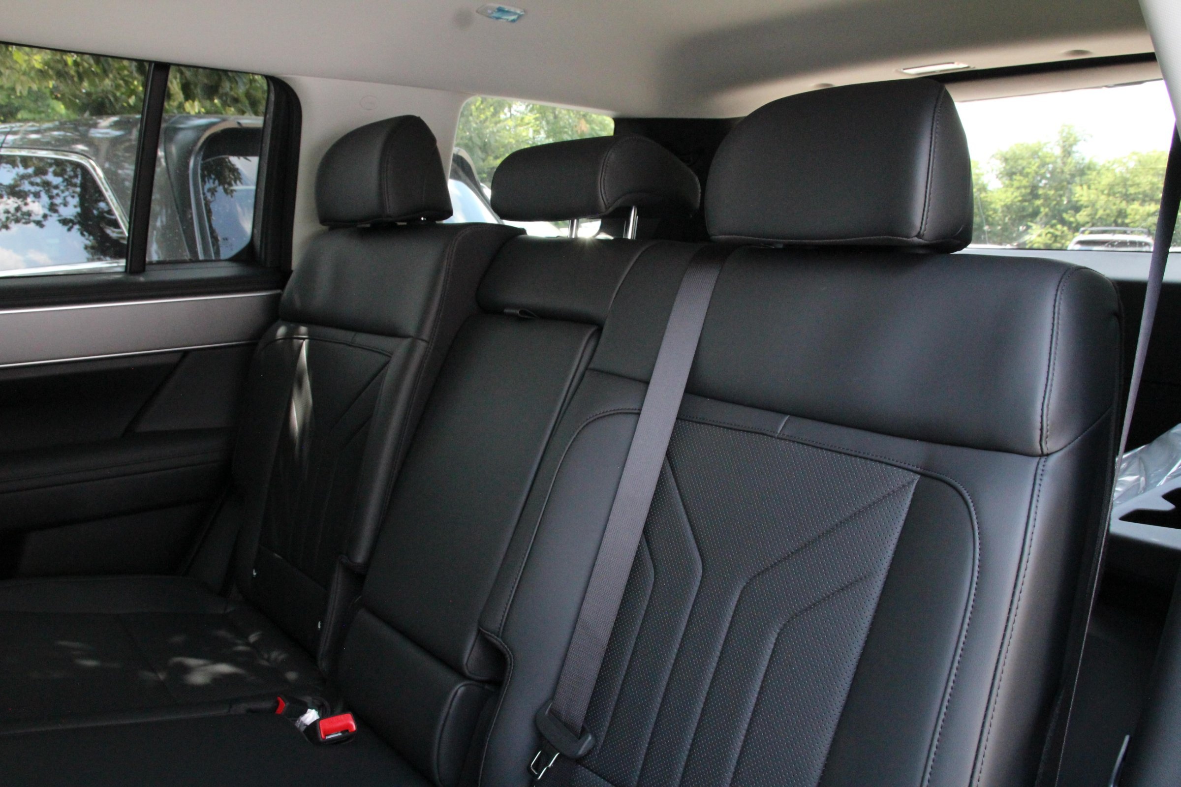 2026 Hyundai Santa Fe SEL photo 12
