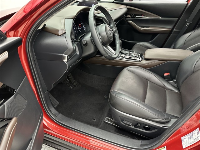2020 Mazda CX-30 Premium photo 3