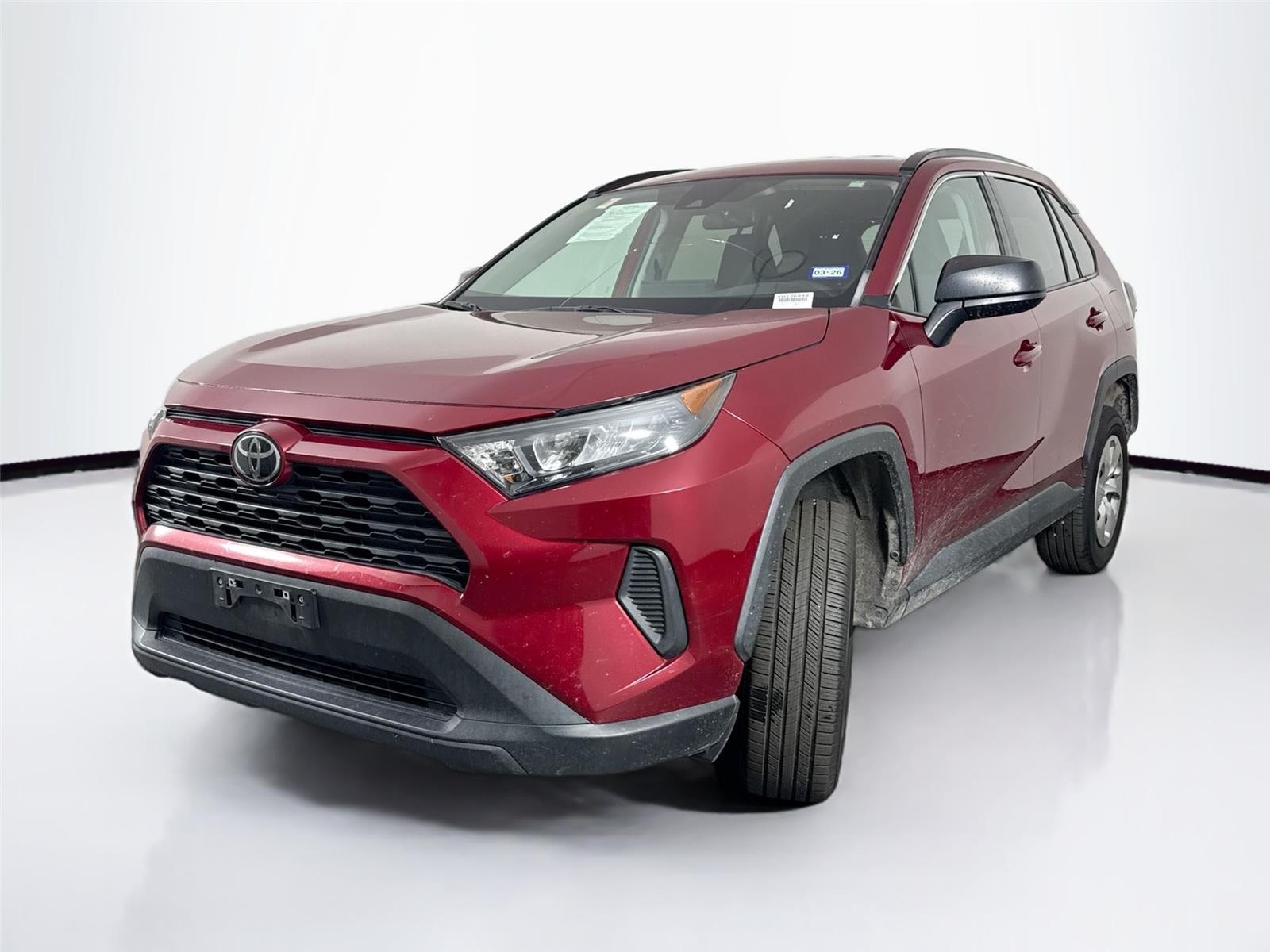2021 Toyota RAV4 LE photo 2