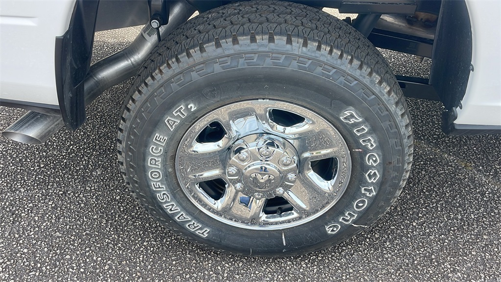 2025 Ram 2500 Tradesman photo 9