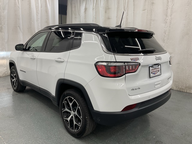 Used 2024 White Jeep Limited image 5