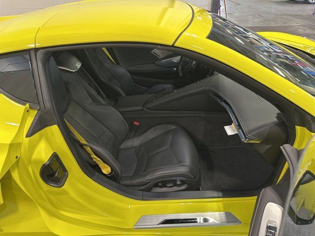 2022 Chevrolet Corvette Stingray 2LT photo 16