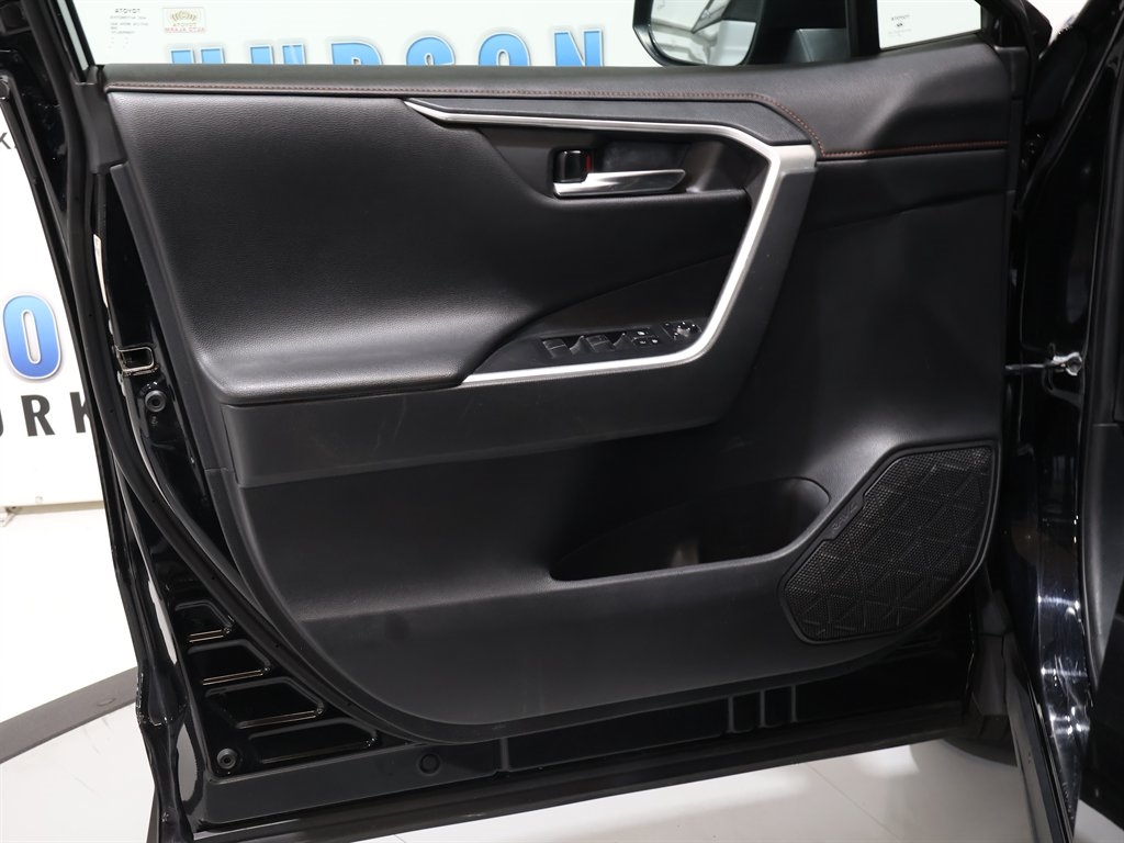 2021 Toyota RAV4 Adventure photo 4