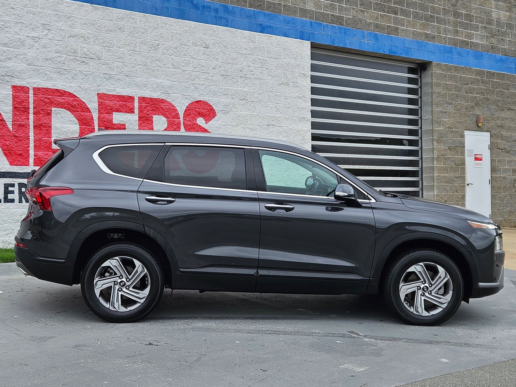 2023 Hyundai Santa Fe SEL photo 7