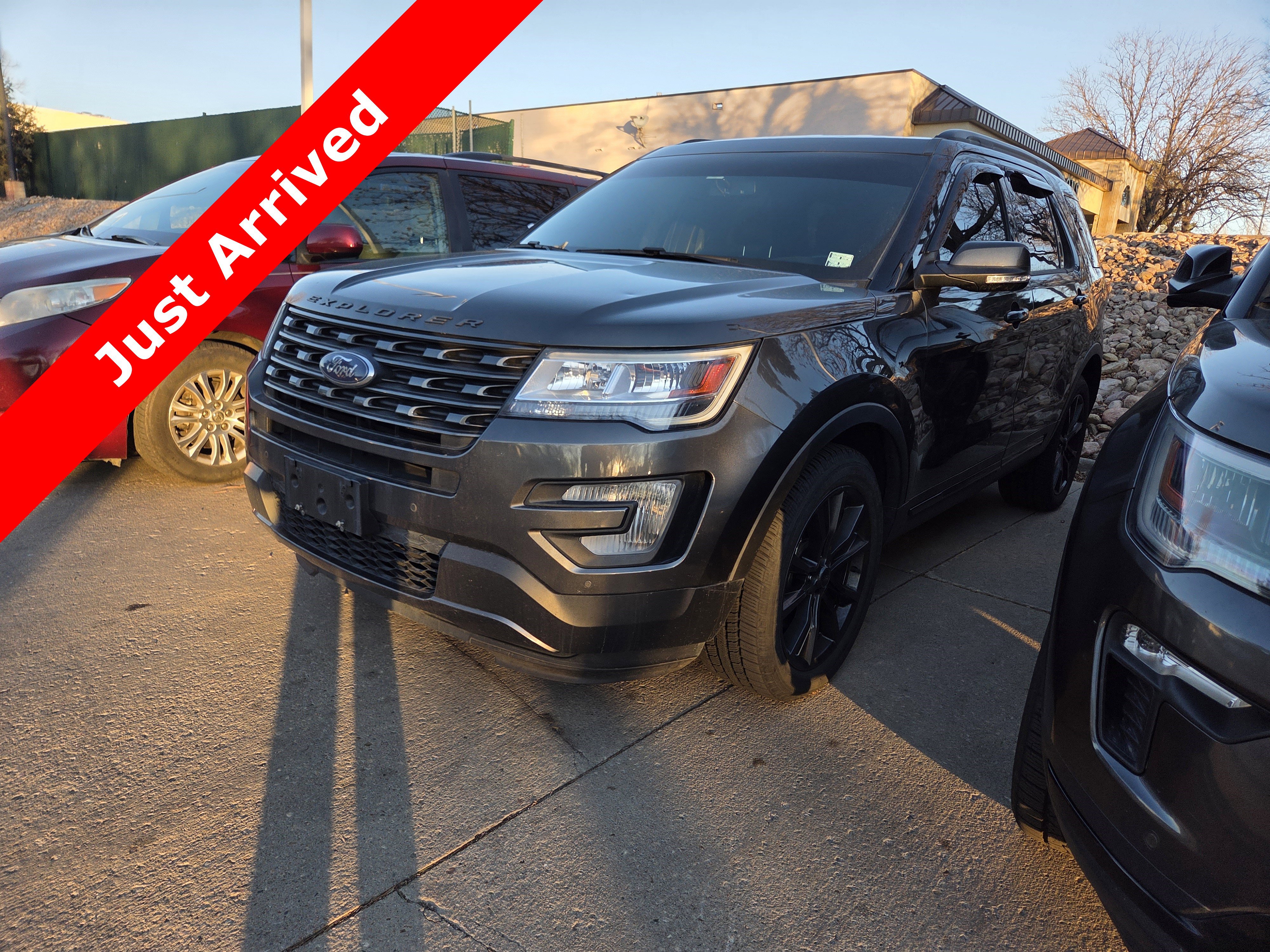 2017 Ford Explorer XLT's photo