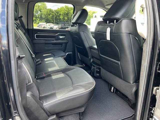 2024 Ram 2500 Laramie photo 17