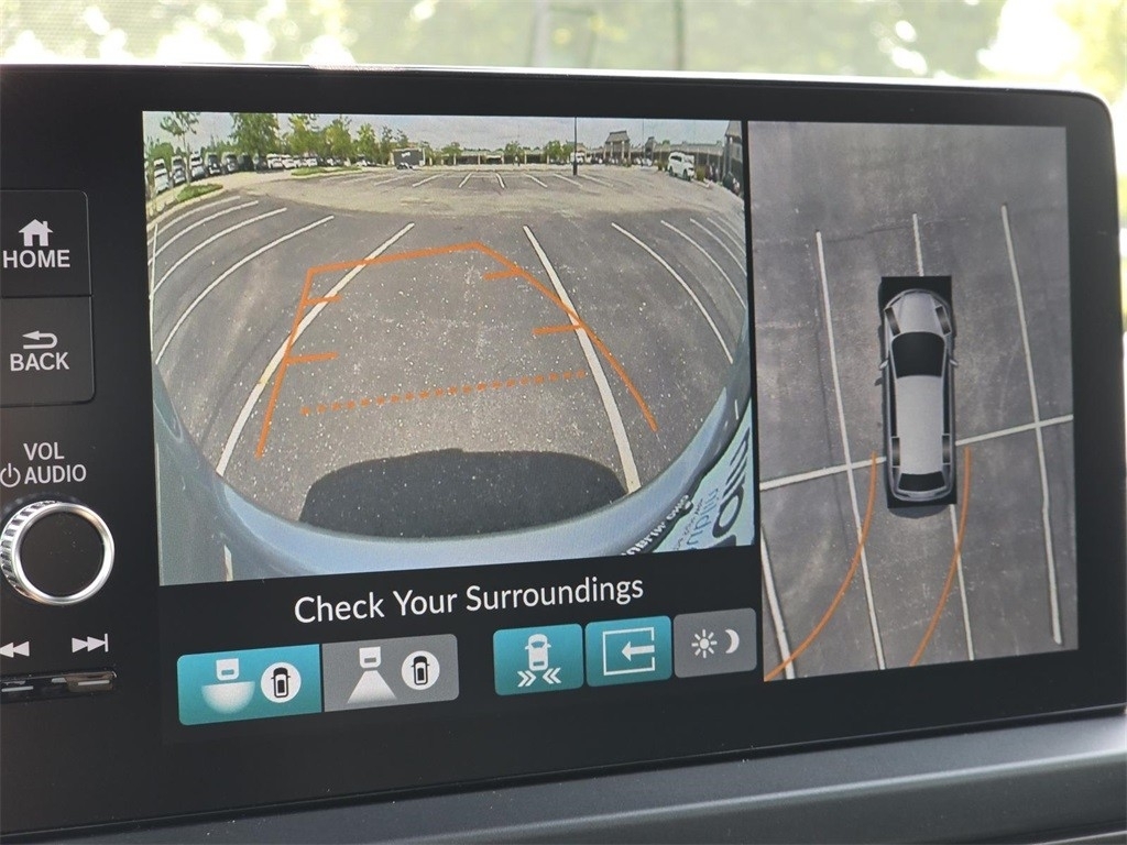 2025 Honda Pilot TrailSport photo 4