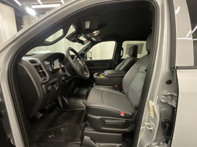 2026 Ram 2500 Tradesman photo 10