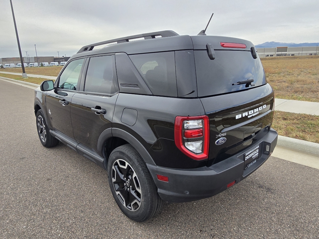 2023 Ford Bronco Sport Outer Banks photo 3