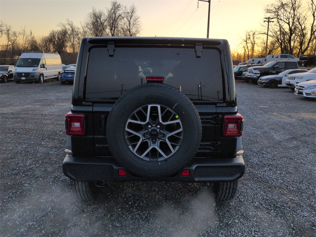 2026 Jeep Wrangler Sahara photo 3