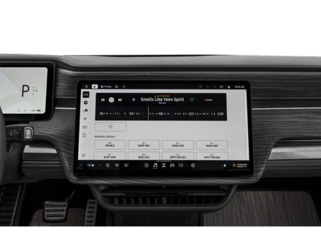 2024 Rivian R1S Adventure photo 12