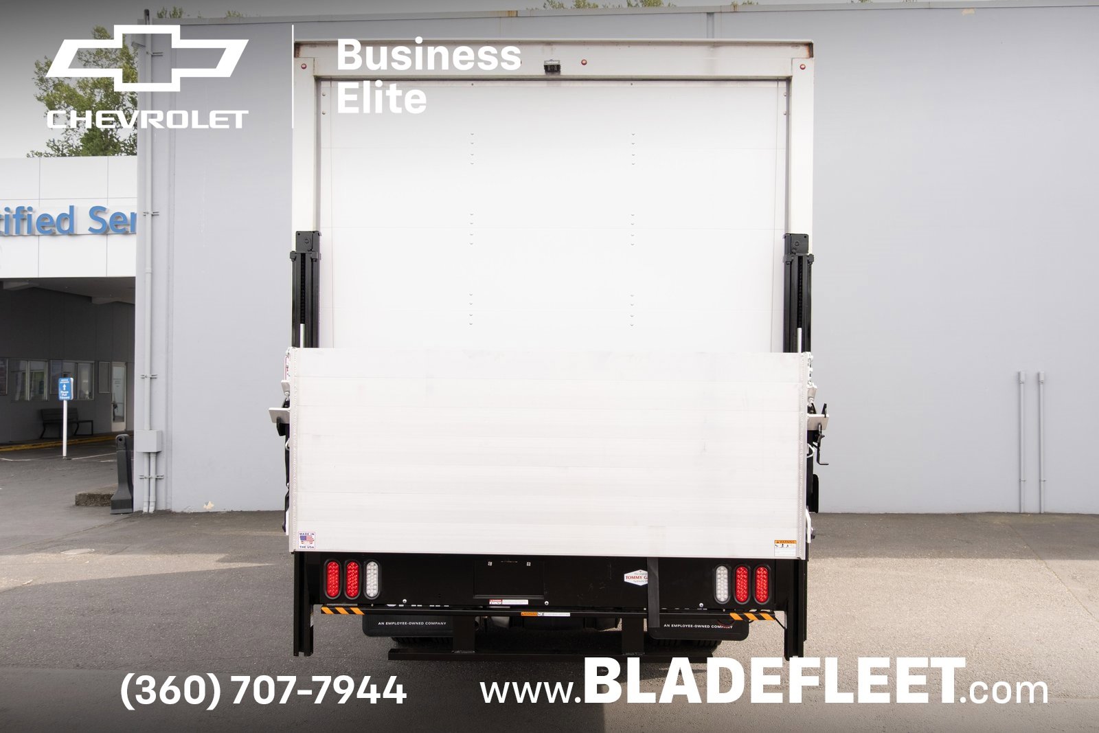 2024 Chevrolet Silverado 4500HD photo 3