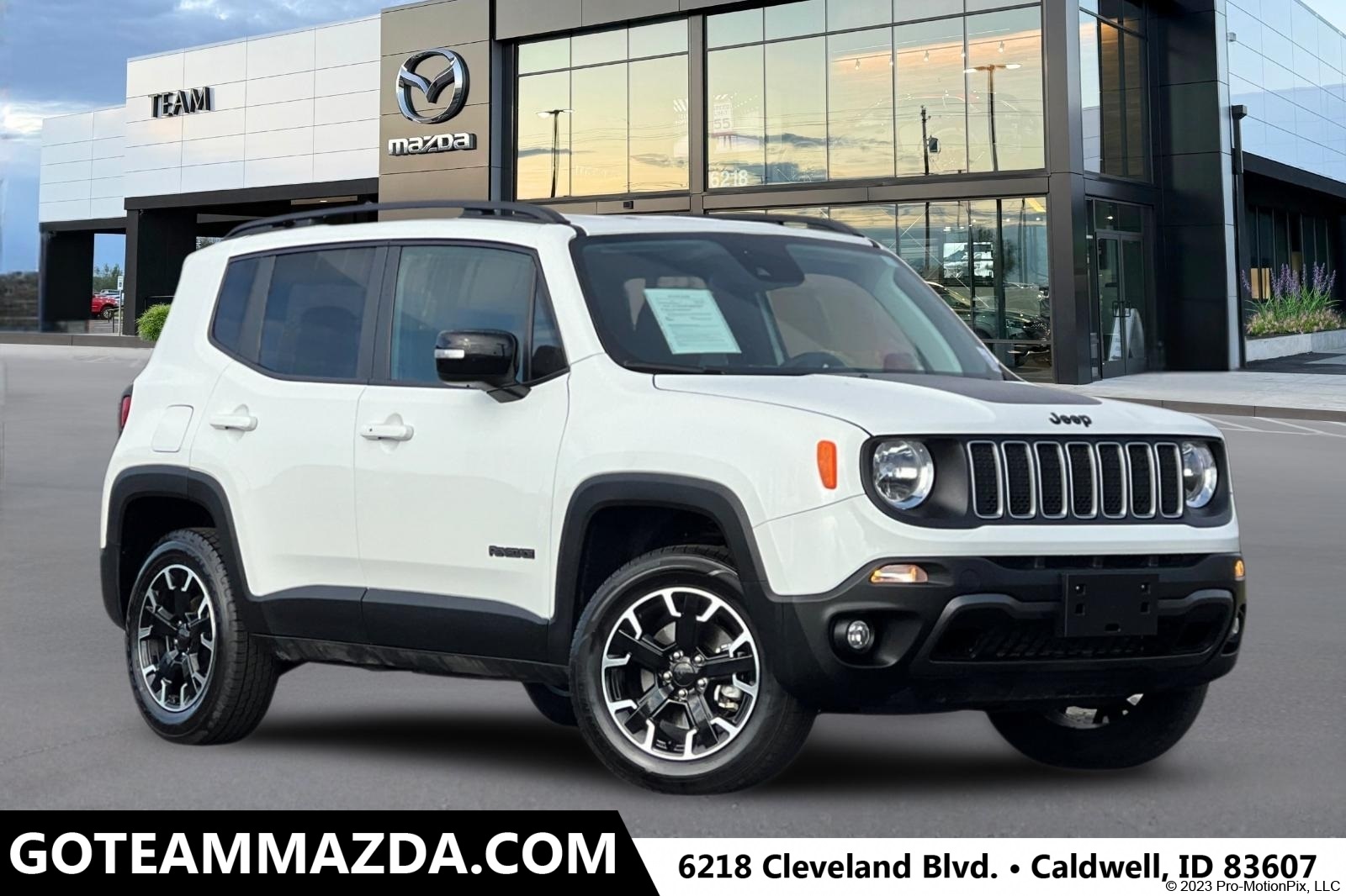 2023 Jeep Renegade Upland's photo