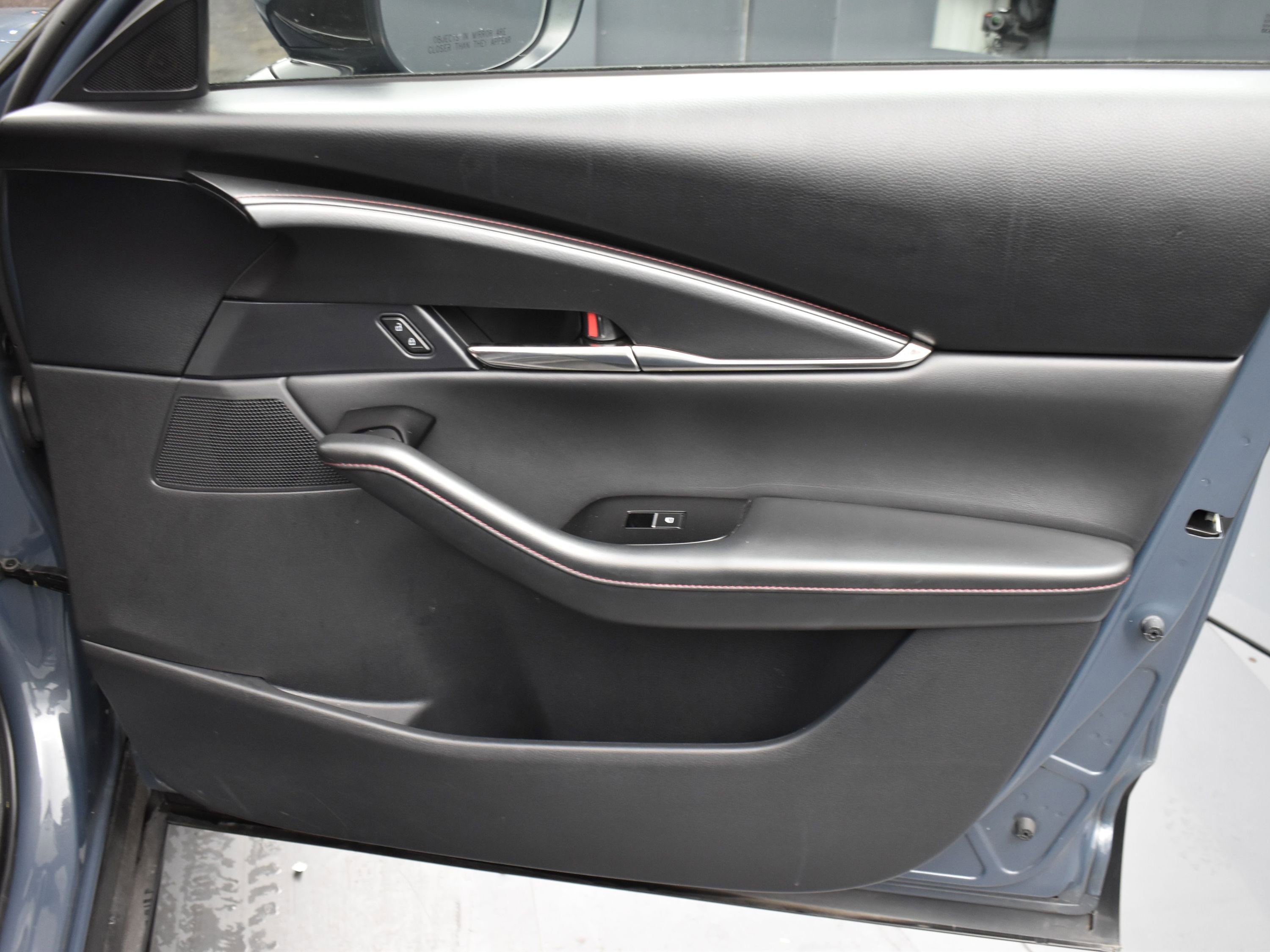 2024 Mazda CX-30 2.5 S Carbon photo 6