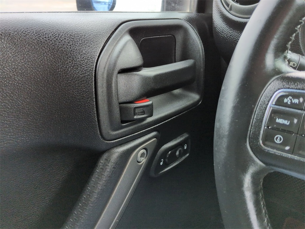 2020 Jeep Grand Cherokee Overland's photo