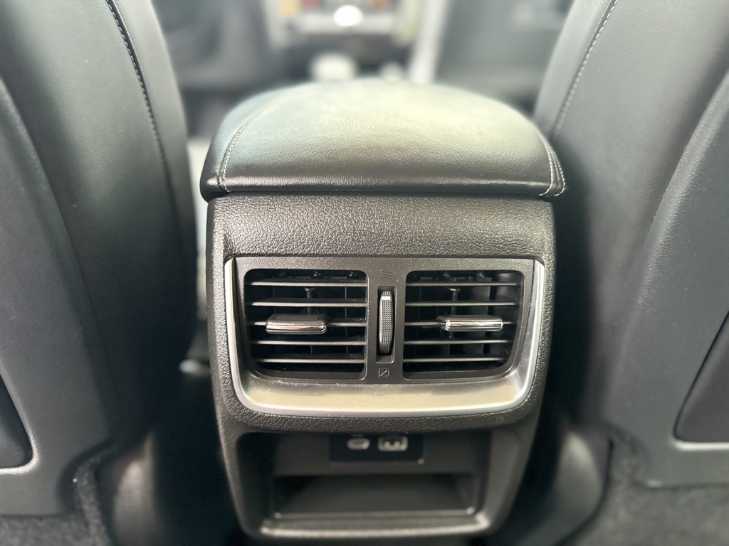 2022 Infiniti QX50 Essential photo 12