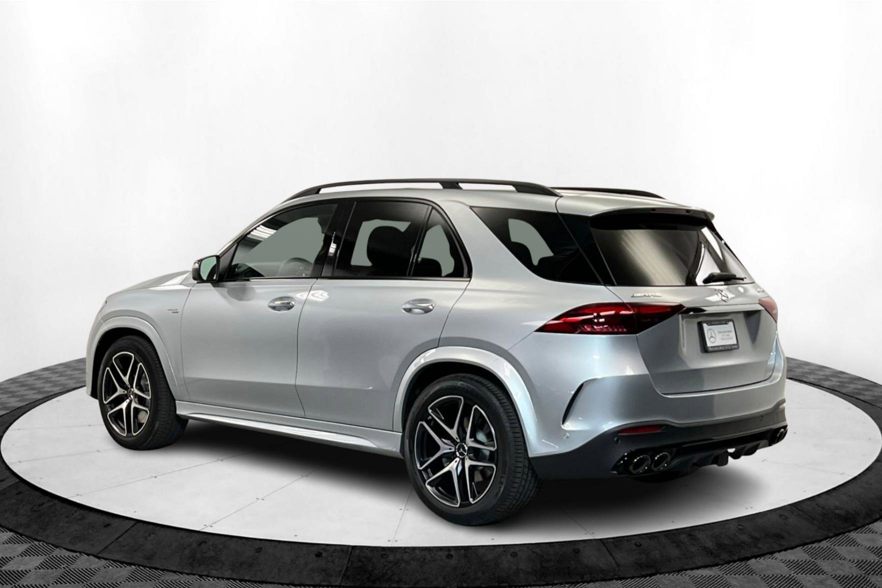 2026 Mercedes Benz GLE AMG 53 4MATIC photo 3
