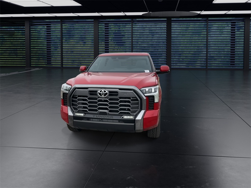 2025 Toyota Tundra Platinum CrewMax photo 3