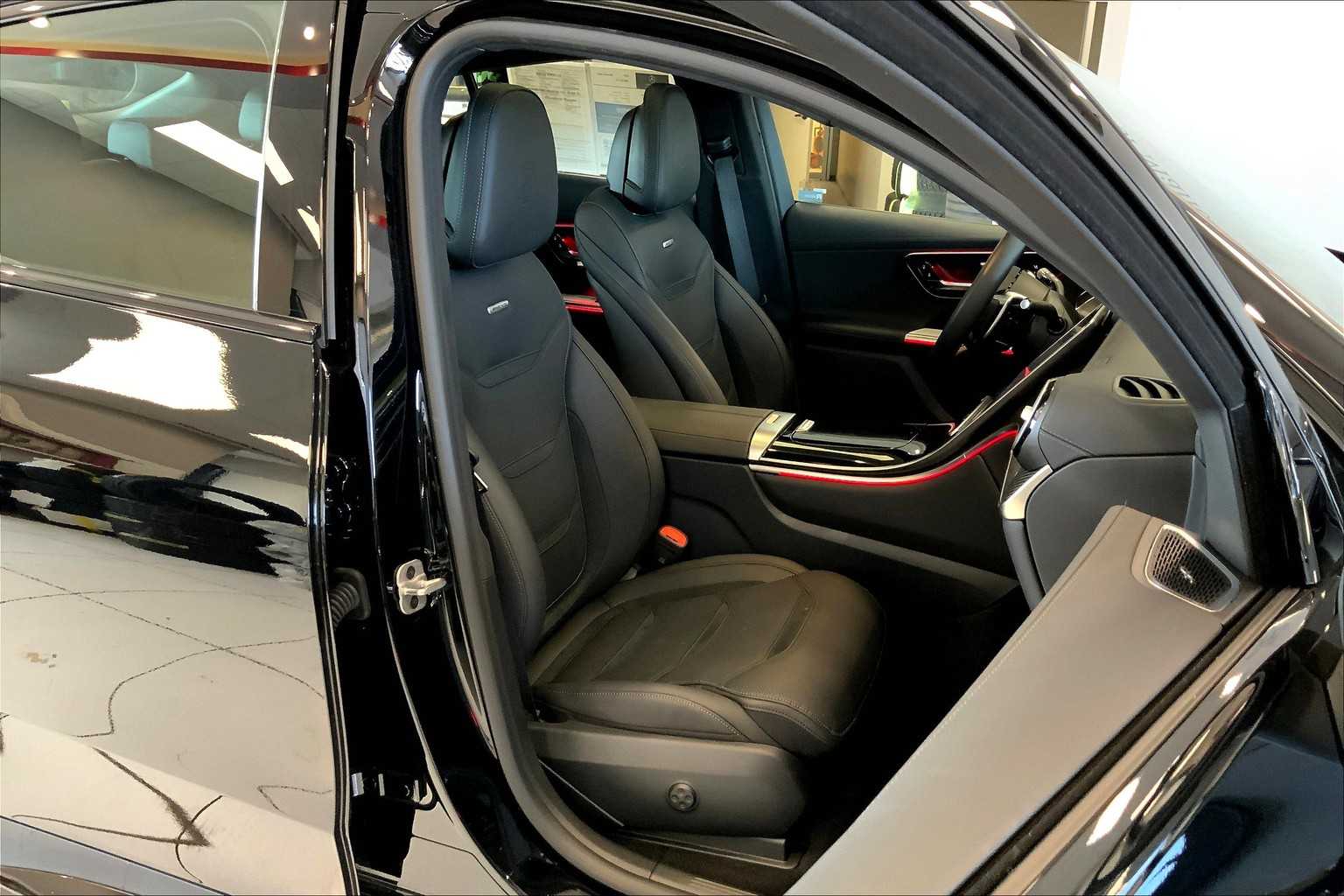 2025 Mercedes Benz GLC AMG 63 S E PERFORMANCE photo 7
