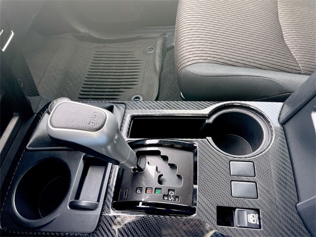 2024 Toyota 4Runner TRD Off-Road photo 11