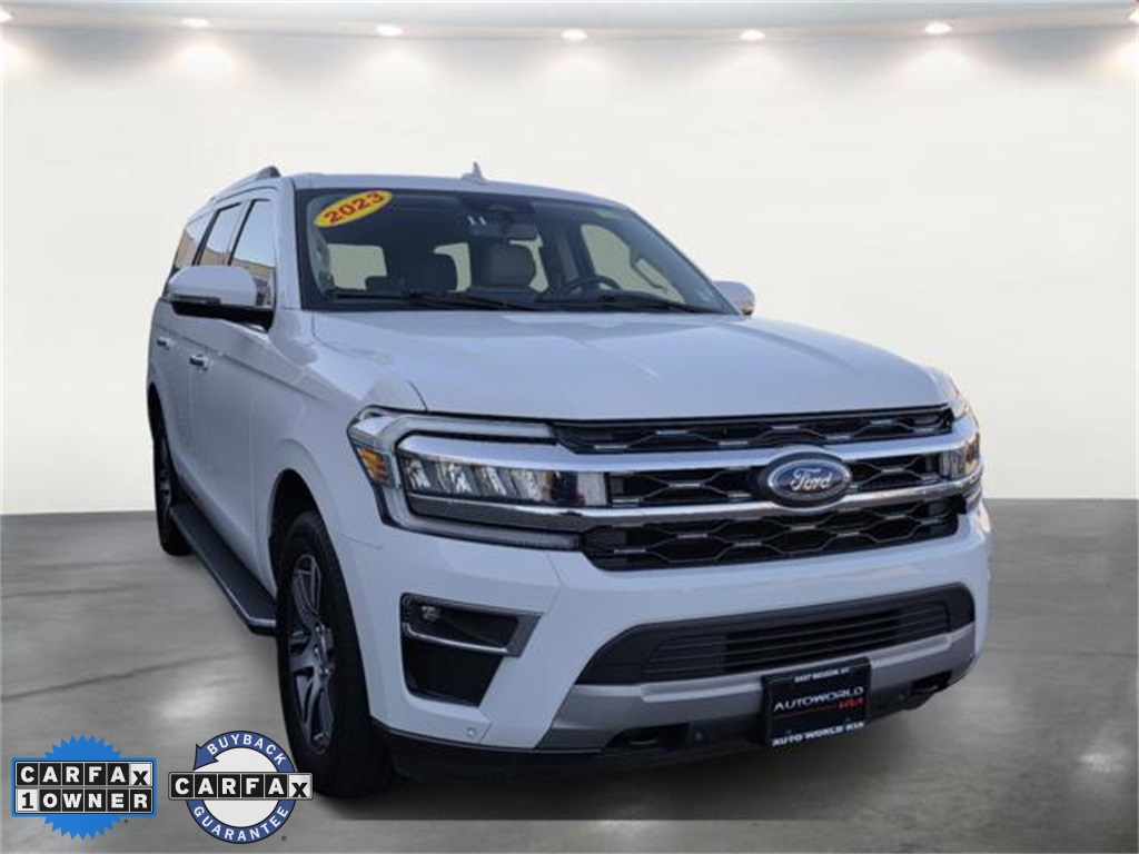 2023 Ford Expedition Limited's photo