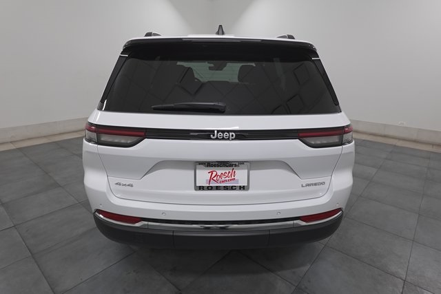 2025 Jeep Grand Cherokee Laredo photo 6