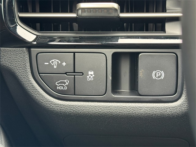 2026 Kia Sportage X-Line photo 2